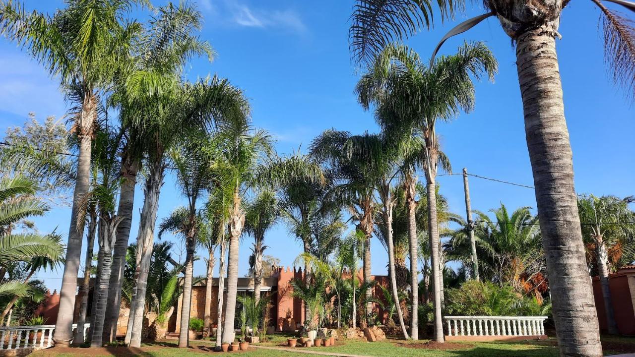 Palmeraie 2 *
