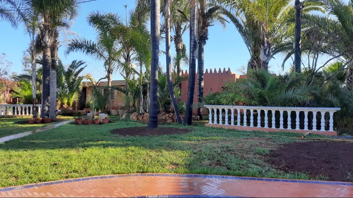 Palmeraie 2 *